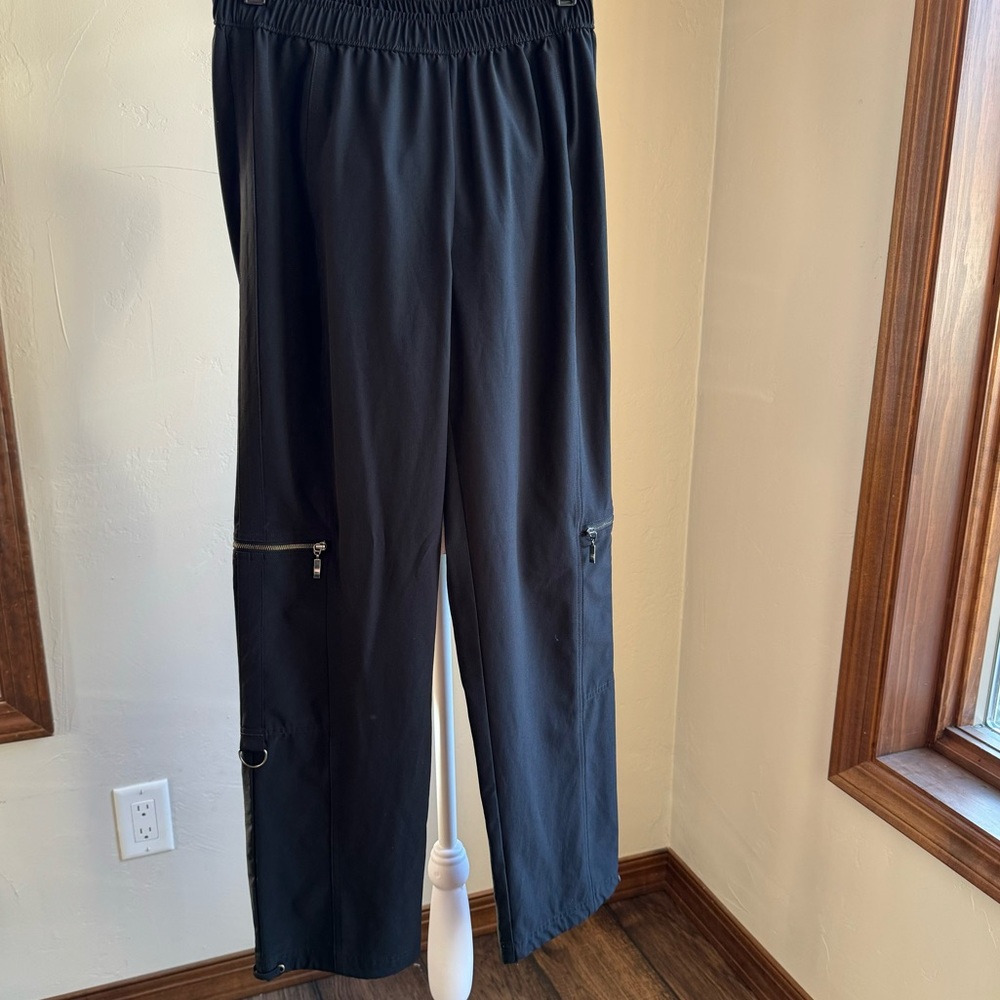 Zenergy by chicos travel pants
